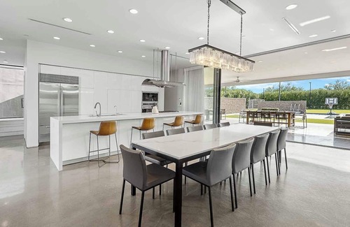 Central Scottsdale House | Refined Play, Relaxed Luxury—Your Scottsdale Escape with Every Amenity