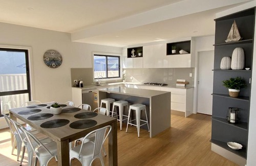 Port Macquarie Villa | Reflections on the water