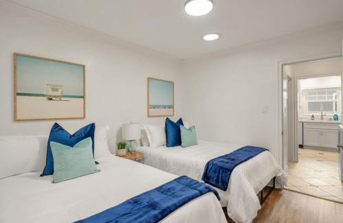 South of Conant House | Refreshing Escape- Hot Tub- Games- Sleeps 10