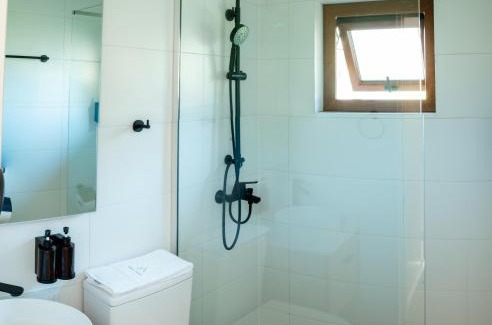 Yerbas Buenas Hotel | Refugio Andino Los Queñes