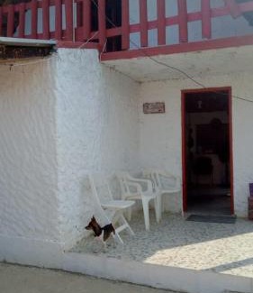 Monitos House | Refugio olgamar, Cabaña con kiosco cerca al mar