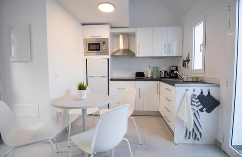 Balito Apartment | Refurbish Apartment with terrace