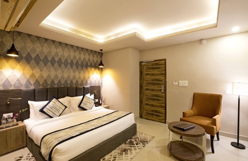 Baraula Hotel | Regenta Central Noida
