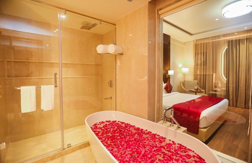 Jhansi Hotel | Regenta Place Jhansi by Royal Orchid Hotels Limited