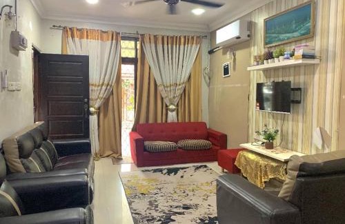 Kampung Lembah Resort | Reisya Homestay