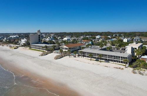 Litchfield by the Sea Apartment | Rejuvenate in a Resort View King Room 1st Floor