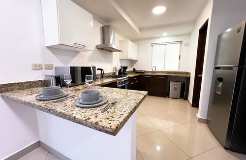 Puerto Aventuras Apartment | Relajate hermoso jardín y 2 piscinas