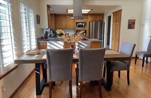 Nevada City House | Relax amongst the trees!