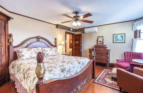 Badin Hotel | Relax and unwind in the quiet surroundings of this historic inn.