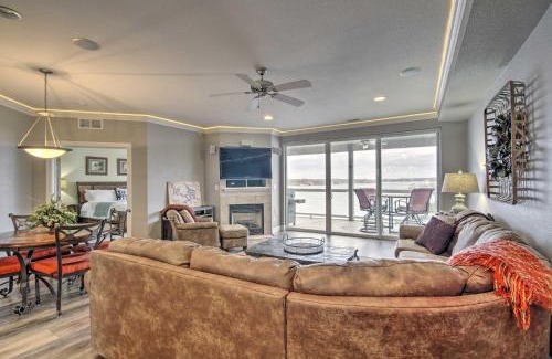 Osage Beach Apartment | Relax by Pools Top-Floor Lands End Corner Unit