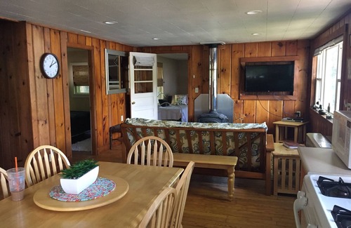 Rumney House | Relax & enjoy 240' lake frontage on Stinson Lake- Rumney, NH, with private beach