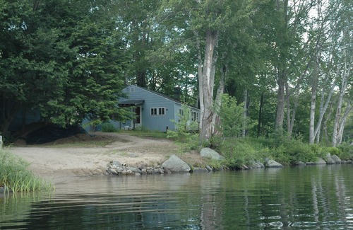 Rumney House | Relax & enjoy 240' lake frontage on Stinson Lake- Rumney, NH, with private beach