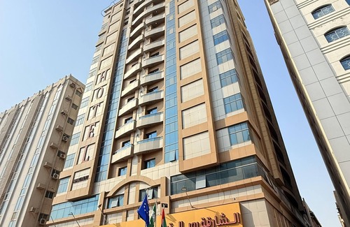 Sharjah House | Relax in Style | Royal Tulip King Comfort