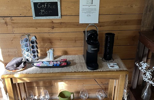 Cuba Cabin | Relax in the Ozark woods at a quiet nature retreat with a private walking trail.