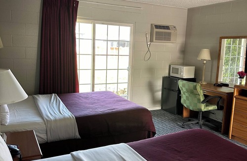 Yreka Hotel | Relax Inn of Yreka