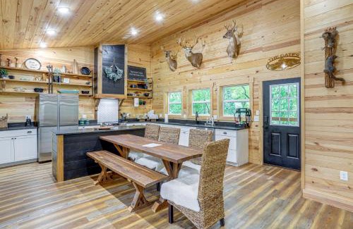 Mountain View House | Relax on the River Modern Mountain View Escape!