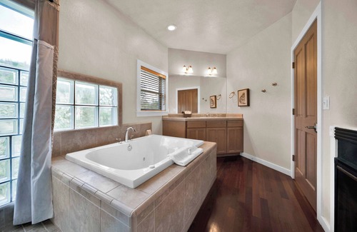 O'Brien Bed & Breakfast | Relax, Rest, and Rejuvenate at this quiet secluded Bed & Breakfast!