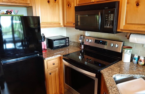 Blairsville Cottage | RELAX, UNWIND AND RECHARGE IN THE HOT TUB AT THIS MOUNTAIN VIEW COTTAGE