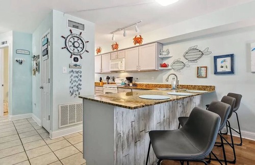 Biloxi Condo | Relax with the whole family just across from Biloxi Beach.