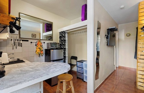 Downtown Hollywood Apartment | Relaxing 1BR w/BBQ, Patio and Convenient Access
