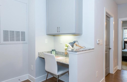 Morrisville Apartment | Relaxing 1BR with Gym and Pool