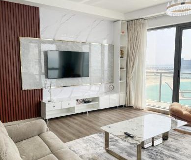 Ras Al Khaimah Apartment | Relaxing 2-Bedroom Stay by the Sea Pacific Al Marjan