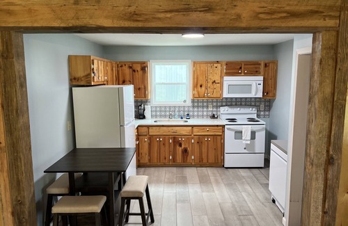 Ellijay Cabin | Relaxing Cabin on a Beautiful Mountain Stream