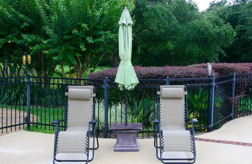 Long Beach Cottage | Relaxing getaway in a peaceful spacious setting