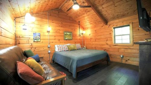 Lupton City House | Relaxing Getaways to Chattanooga, Tennessee, in this Colorful Pet-Friendly Cabin