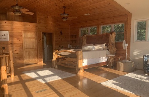 Ozark House | Relaxing Lakefront Getaway