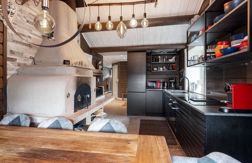 B Cabin | Relaxing and cozy cottage with jacuzzi and panorama view