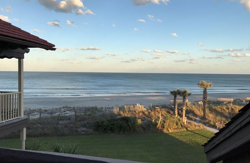 Debordieu Colony Villa | Relaxing Ocean Front Villa - direct beach access!