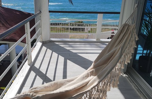 Caribbean Islands Apartment | Relaxing Ocean View Apartment- 2 minute walk to the beach!