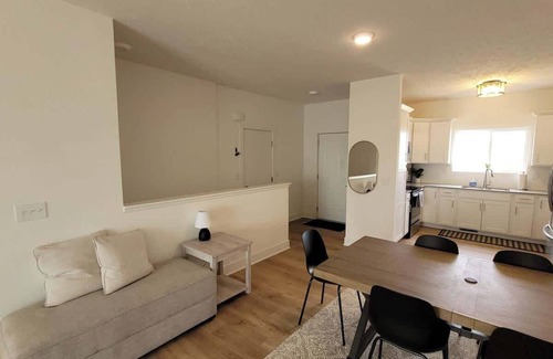 Papillion House | Relaxing Retreat Near Werner Park & Shops