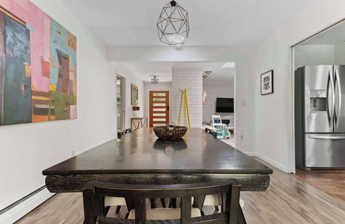 Hacienda House | Relaxing River Retreat Near Mom’s Beach | Patio