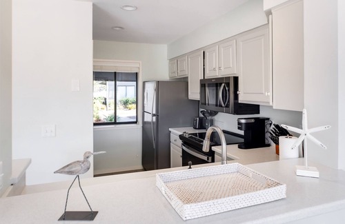 Palmetto Dunes House | Relaxing Townhouse Villa on Golf Course- Near Beach, Pool, Pickleball, & Tennis