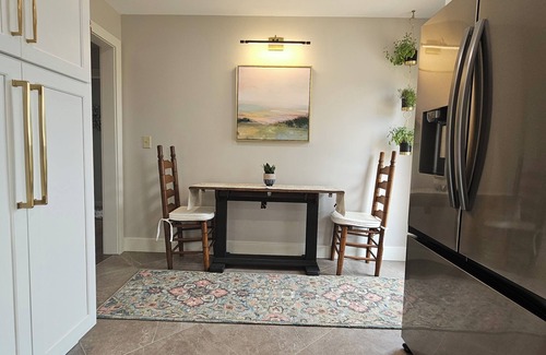 Bryant House | Relaxing, Upscale 2-bedroom Bungalow with Great View, Near Chattanooga