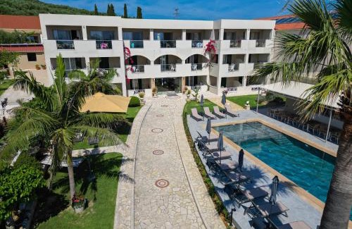Amoudi Apartment | Remezzo Studios & Apartments