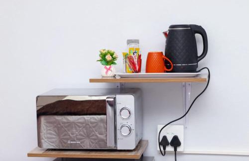 Soshanguve House | Remi's B & B and SPA