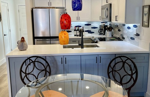 Baristo Condo | Remodeled 2 Bedroom Condo with Very Large Terrace - Walk to Downtown PS