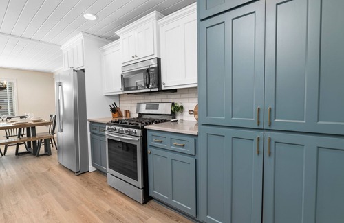 Summit Estates House | Remodeled Snow Summit Cabin, Game Room & Hot Tubn