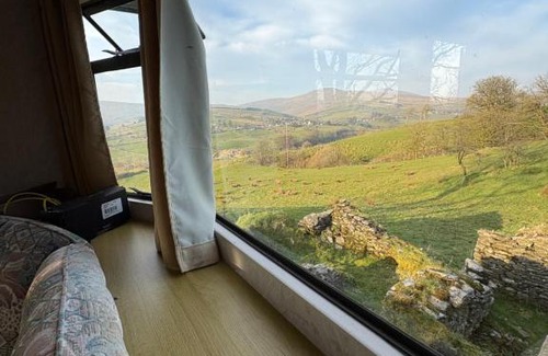 Cranagh Apartment | Remote Mountain View lodge