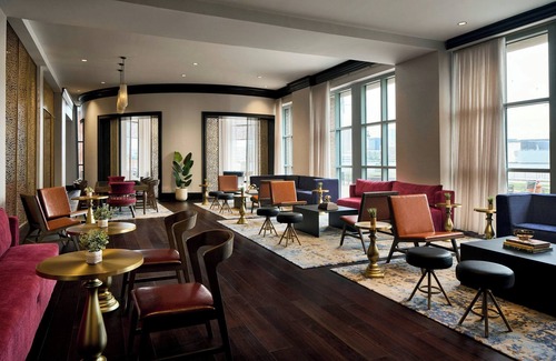 Portsmouth Hotel | Renaissance Portsmouth-Norfolk Waterfront Hotel