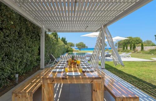 Soroni Villa | Renee Beach Front Executive Luxury Villa