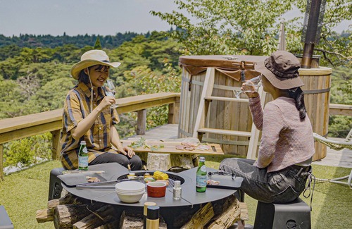 Nada Ward Cabin | RENEST