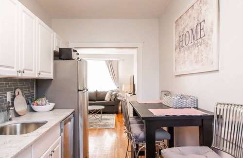 Brookline Apartment | Renovated 2Bed, 0.5 mile to Longwood Med Hospitals