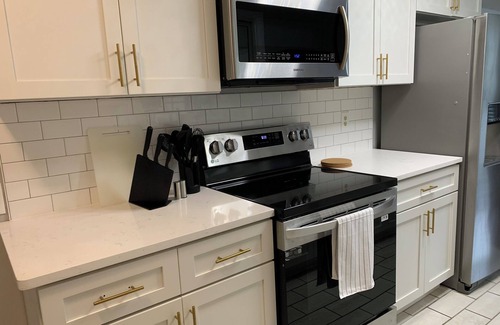 Murfreesboro House | Renovated 3-bedroom house Desirable North Murfreesboro WiFi & Fully Fenced Yard