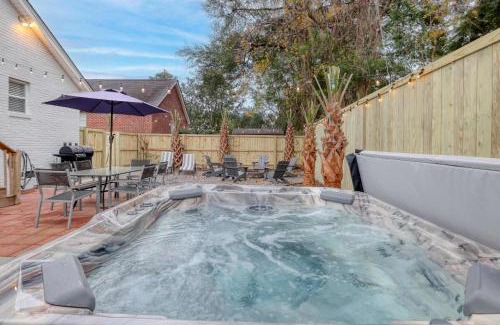 Mount Pleasant House | Renovated Charleston Oasis Mins to Dtwn and Beach