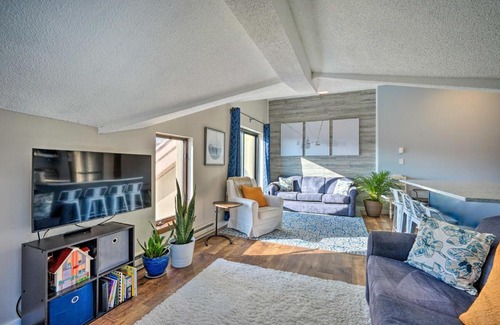 West Dover Apartment | Renovated Dover Condo - Steps to Ski Shuttle!