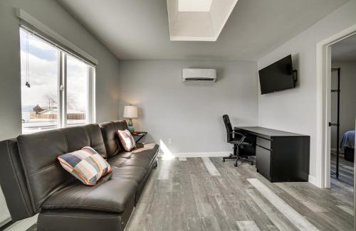 Hawthorne Apartment | Renovated Hawthorne Apartment By Museums and Dining!